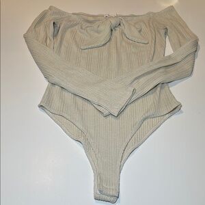 Better Be off the shoulder cream bodysuit size Large
